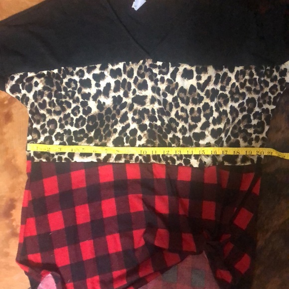 Large Red Plaid Leopard Tie Knot - Picture 7 of 7